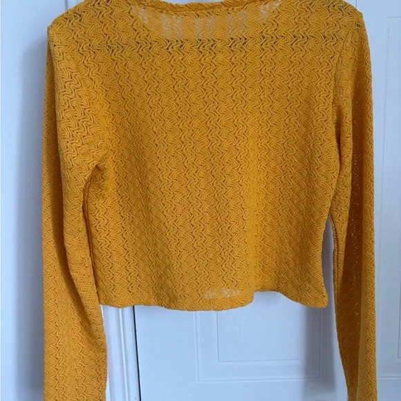 Zara Mustard Knit Sweater - Picture 2 of 5